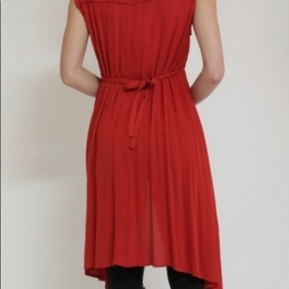 Hi-Low Tunic. (Rust) - Picture 3 of 9